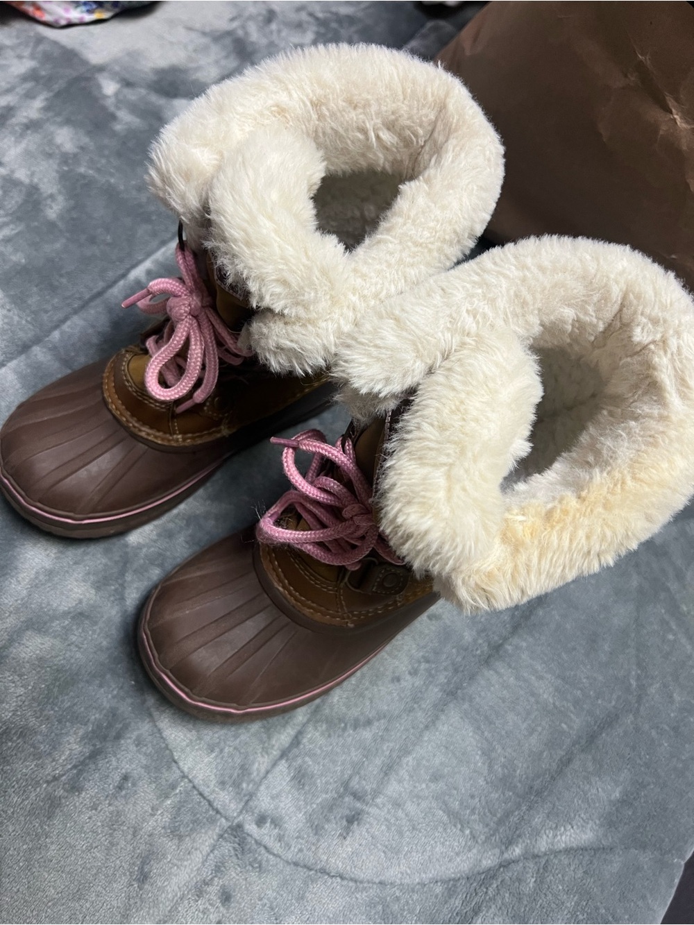 Brown  Snow Boots with Cream Faux Fur and Pink Laces